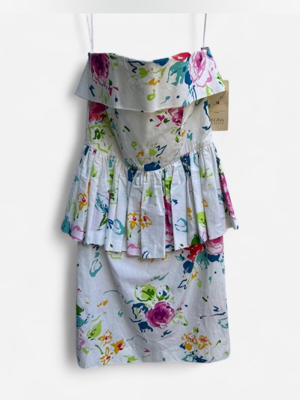 Net: vintage White Floral Strapless Tiered Dress 🤩